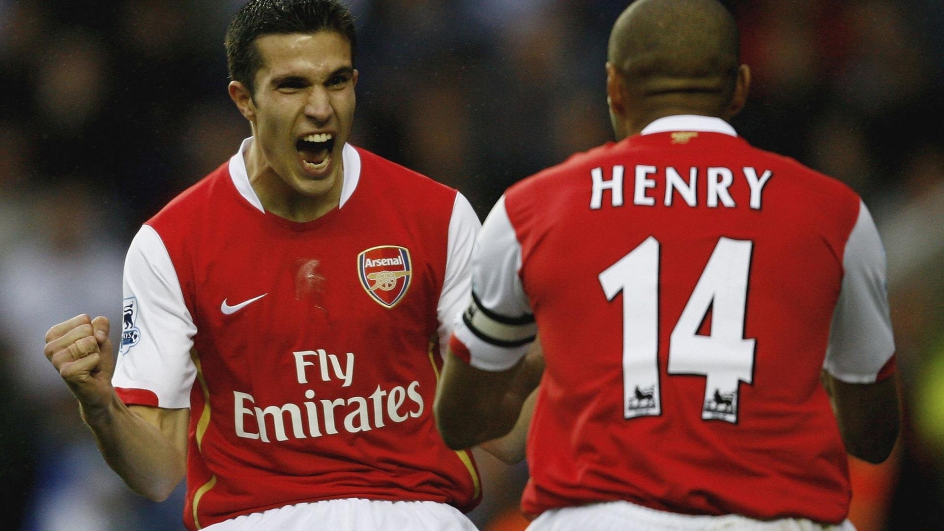 铁血保罗与红色公牛，当关键先生遇上终结者，深圳的悲壮一夜