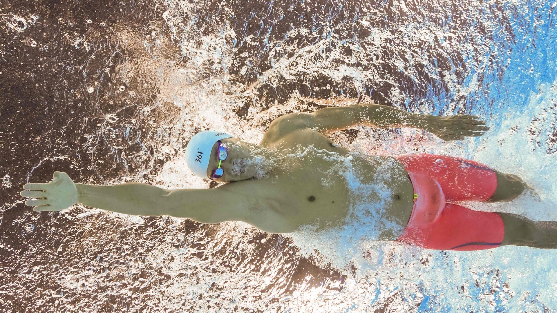 孙兴慜闪耀之夜，美国绝杀哥斯达黎加—足球世界的双星时刻